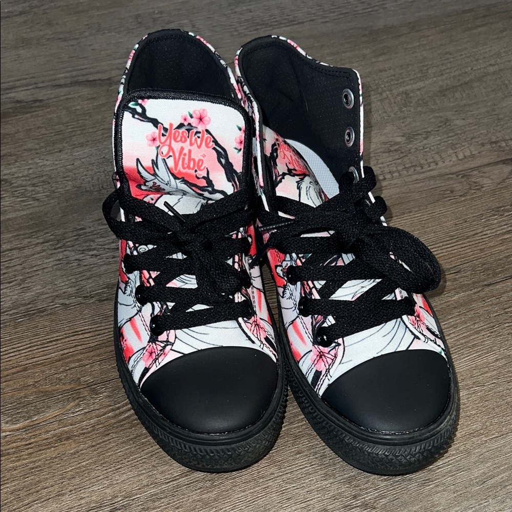NEW Yes We Vibe Canvas fox High Top Cap Toe Sneakers 5.5 W 4 Men